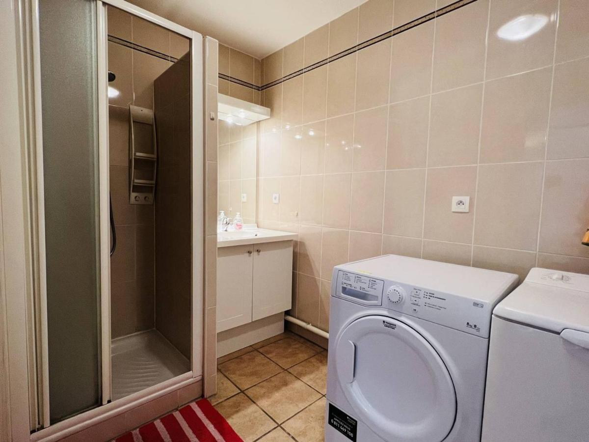 Appartement F2 A Cambo-Les-Bains Avec Piscine, Proche Thermes, Terrasse Et Parking - Fr-1-495-36 Luaran gambar