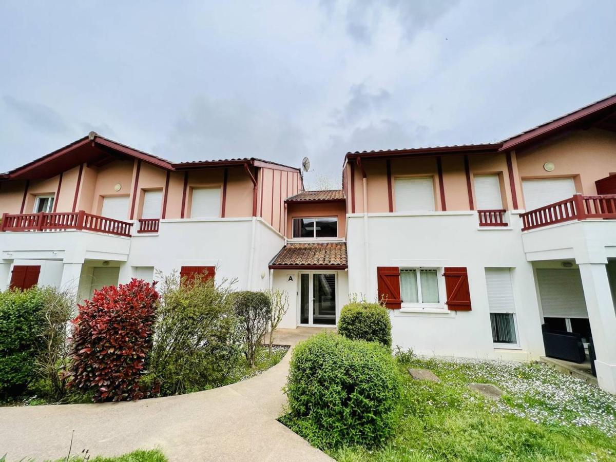 Appartement F2 A Cambo-Les-Bains Avec Piscine, Proche Thermes, Terrasse Et Parking - Fr-1-495-36 Luaran gambar